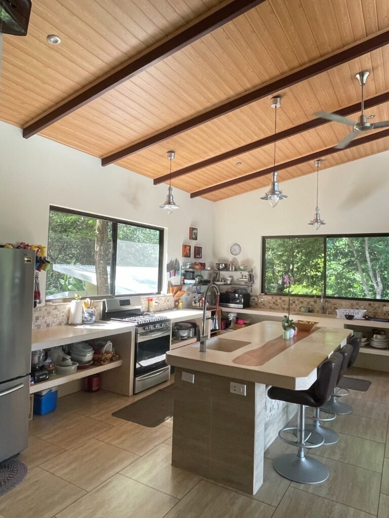 WhatsApp-Image-2023-12-14-at-12.40.44-PM-1