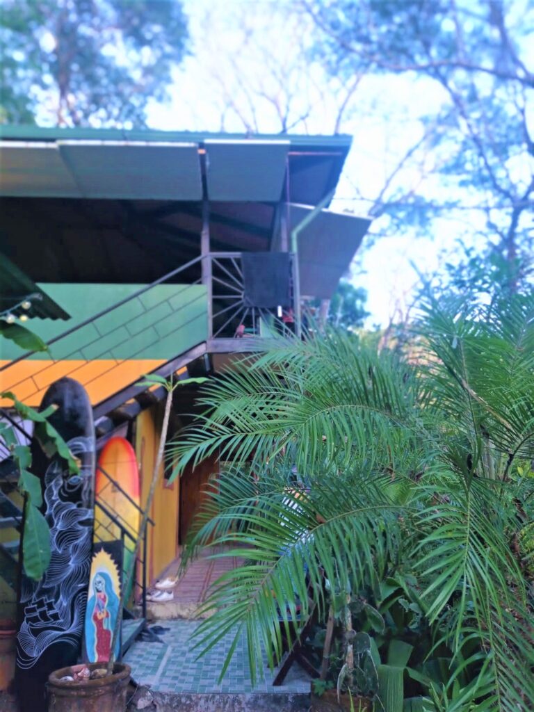 2-homes-close-to-the-beach-14-1