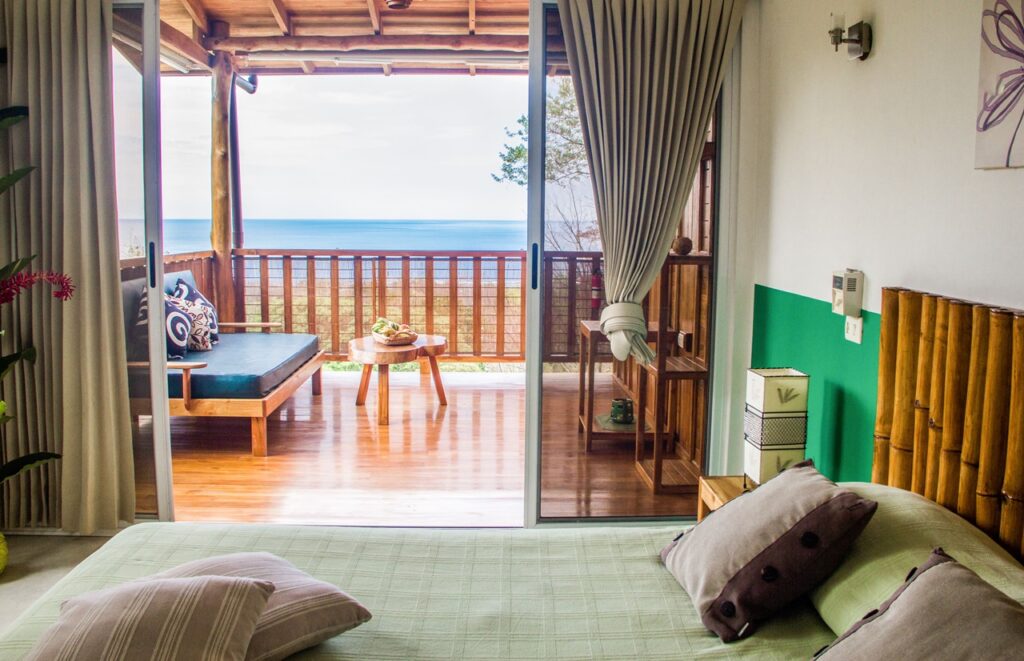 Madera room ocean view (1)_risultato13.330